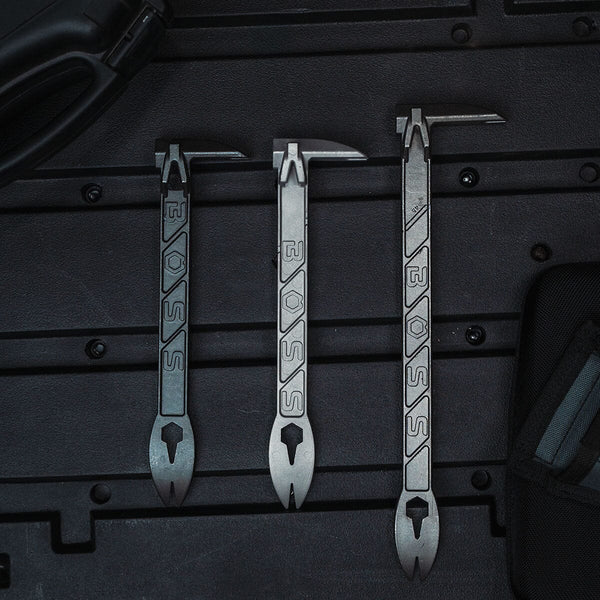 Steel and Titanium Nail Puller. The Boss Paw